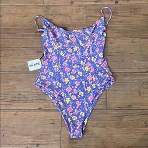 Skatie One Piece Swim - Large NWT